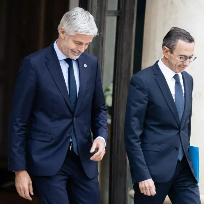 Comme beaucoup d'autres adhérents ou sympathisants du parti de droite, il se lamente de voir relancées, à l'occasion de ce vote, les rivalités internes entre le camp de l'ancien ministre de l'Intérieur et Laurent Wauquiez, qui semblaient enterrées.
