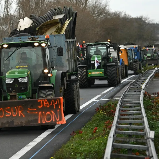 EN DIRECT - Mercosur : des milliers d'agriculteurs en route vers Bruxelles