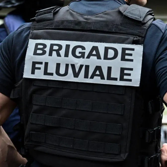 Brigade fluviale (Illustration)