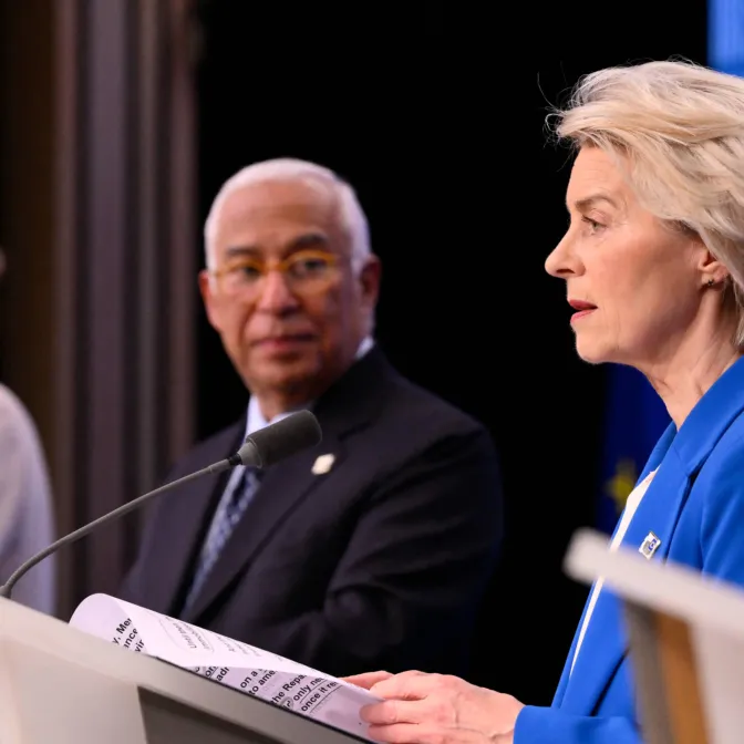 Faute d’accord sur les avoirs russes gelés, l'Union européenne va prêter 90 milliards d’euros à l’Ukraine