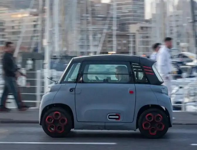 Voitures sans permis : un nombre record d’accidents mortels en 2024