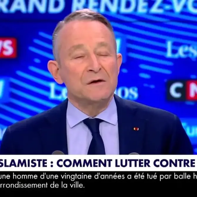 «On a une armée magnifique, mais c’est une armée qui n’est plus capable de durer dans la guerre», estime le général Pierre de Villiers
