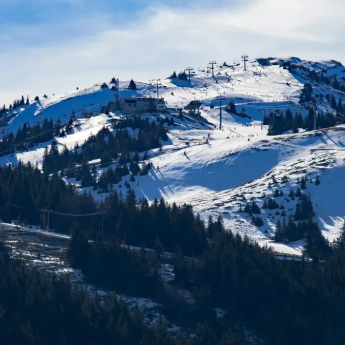 «C'est toujours un bonheur le ski» : les pistes ouvertes officiellement pour le plus grand bonheur des vacanciers