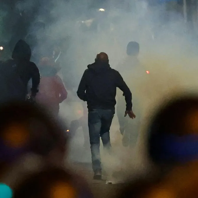 CAN : affrontements avec les forces de l'ordre, dégradations... Plusieurs débordements signalés après la victoire de l'Algérie face au Burkina Faso