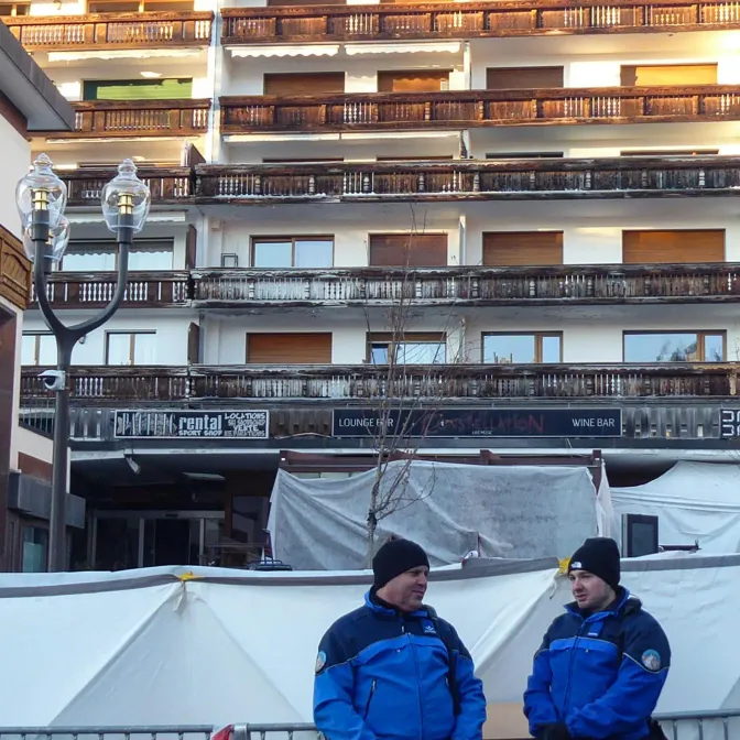 À l’Élysée, les alliés de l’Ukraine discutent cessez-le-feu et garanties de sécurité avec les envoyés de Trump