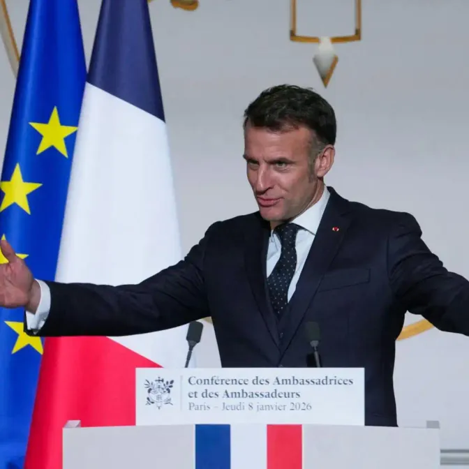 Les Etats-Unis «s'affranchissent des règles internationales», affirme Emmanuel Macron devant les ambassadeurs