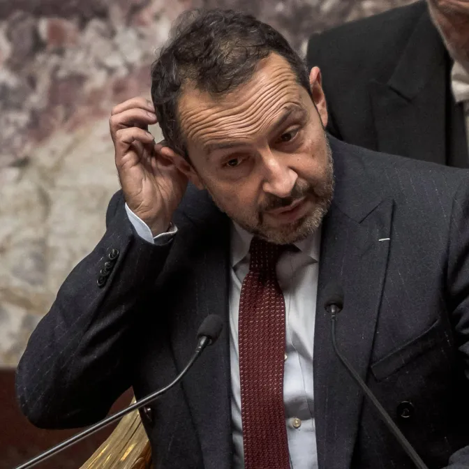 Union des droites à la présidentielle : «Nous on est pas là pour sauver les droites, mais pour sauver la France», rappelle Sébastien Chenu