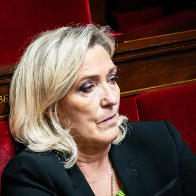 Procès en appel des assistants parlementaires du RN : le parti prépare l’après sans lâcher Marine Le Pen