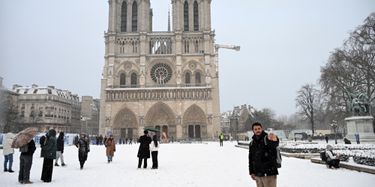 Notre-Dame de Paris sous la neige