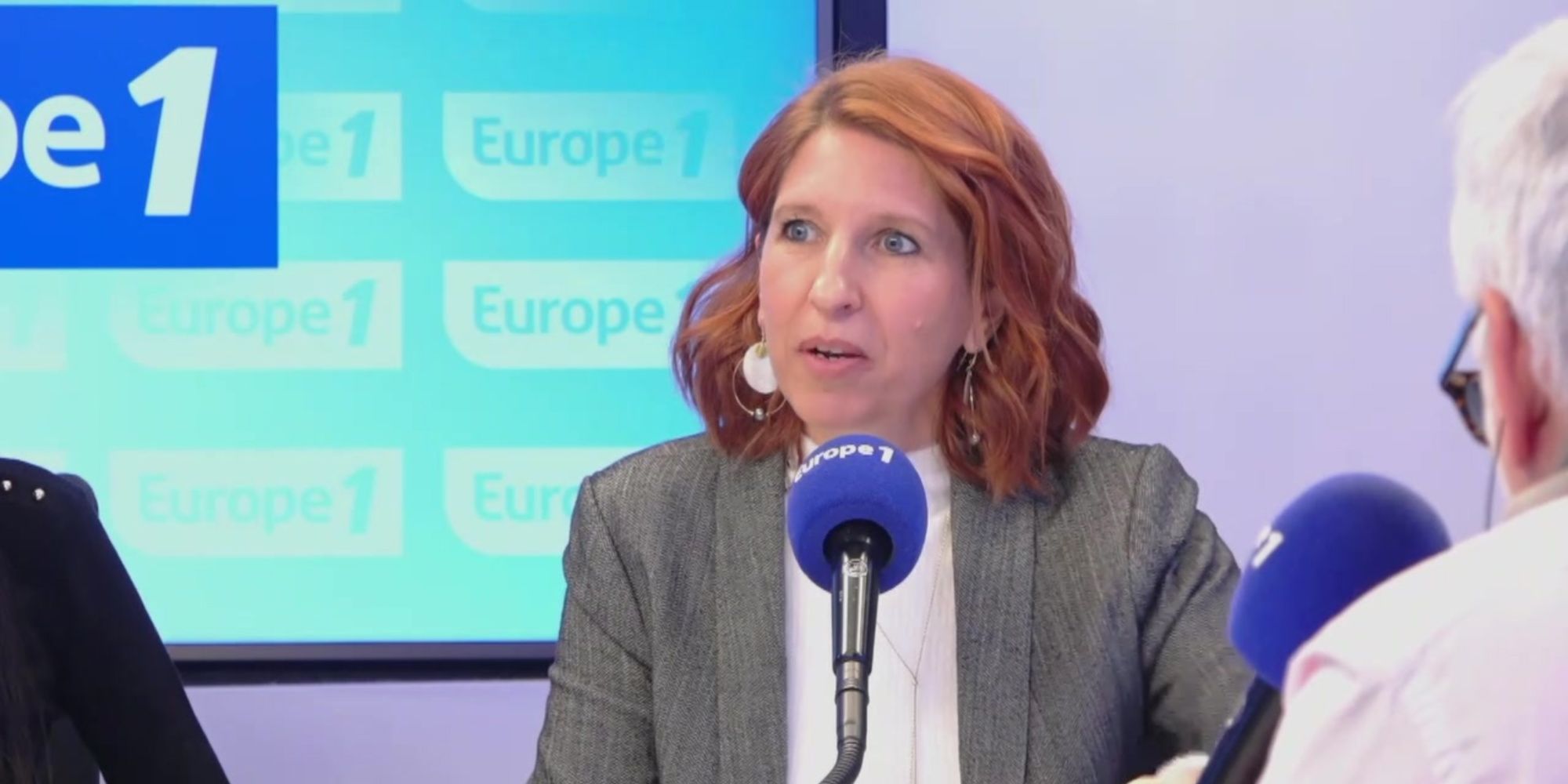 Pascal Praud et vous - Prisons : «Le danger vient de l'extérieur, pas de l'intérieur», témoigne une directrice d'établissement pénitentiaire