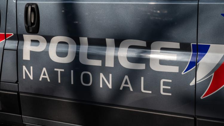 Décès lors d'un soin esthétique clandestin : deux femmes en détention provisoire
