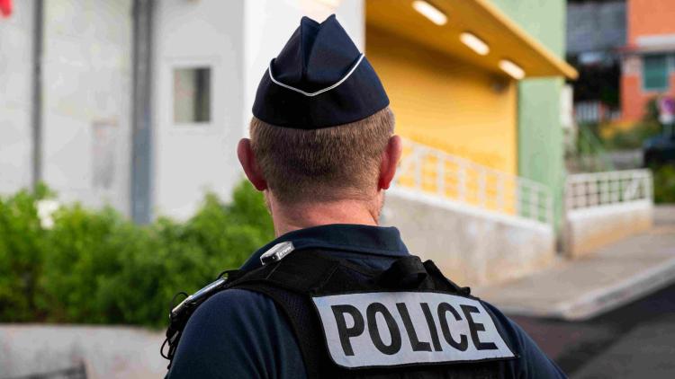 Prise d’empreintes, photographies… Les policiers doivent rédiger un énième PV pour justifier leur acte d’enquête
