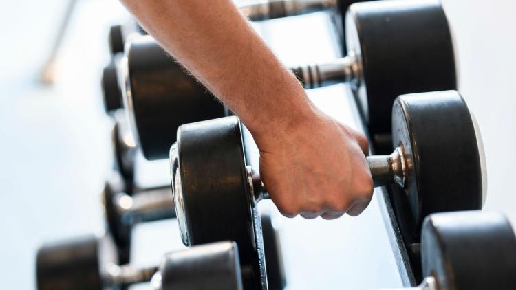 Immunité, glycémie, poids… Voici pourquoi il est essentiel d'entretenir sa masse musculaire