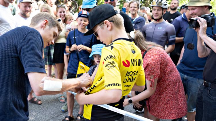 Cyclisme : après sa chute au Tour de France, Vingegaard met un terme à sa saison