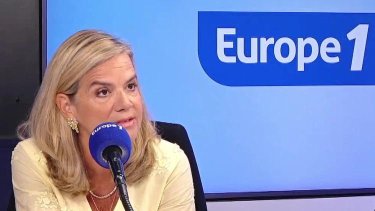 Volonté du RN de sanctionner le port du voile : pourquoi Gabrielle Cluzel est «presque étonnée» que cette mesure «fasse grand bruit» ?