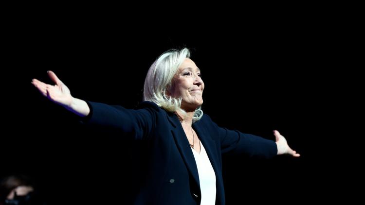 Présidentielle 2027 : Insoumis et Écologistes envisagent déjà la désobéissance en cas de victoire du RN