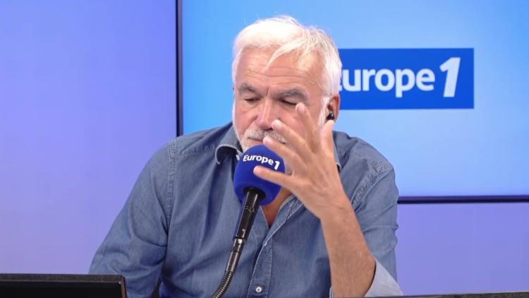 Proposition de Retailleau sur une réforme constitutionnelle : «On serait dans un régime réellement démocratique», salue un auditeur