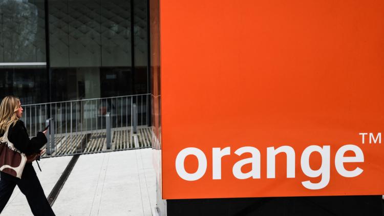 Orange annonce un rétablissement de son réseau mobile