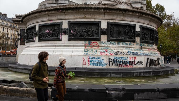 «On restera chez nous», «On s'enferme»... Ces Parisiens qui ont prévu de rester calfeutrés chez eux en ce week-end de mobilisation